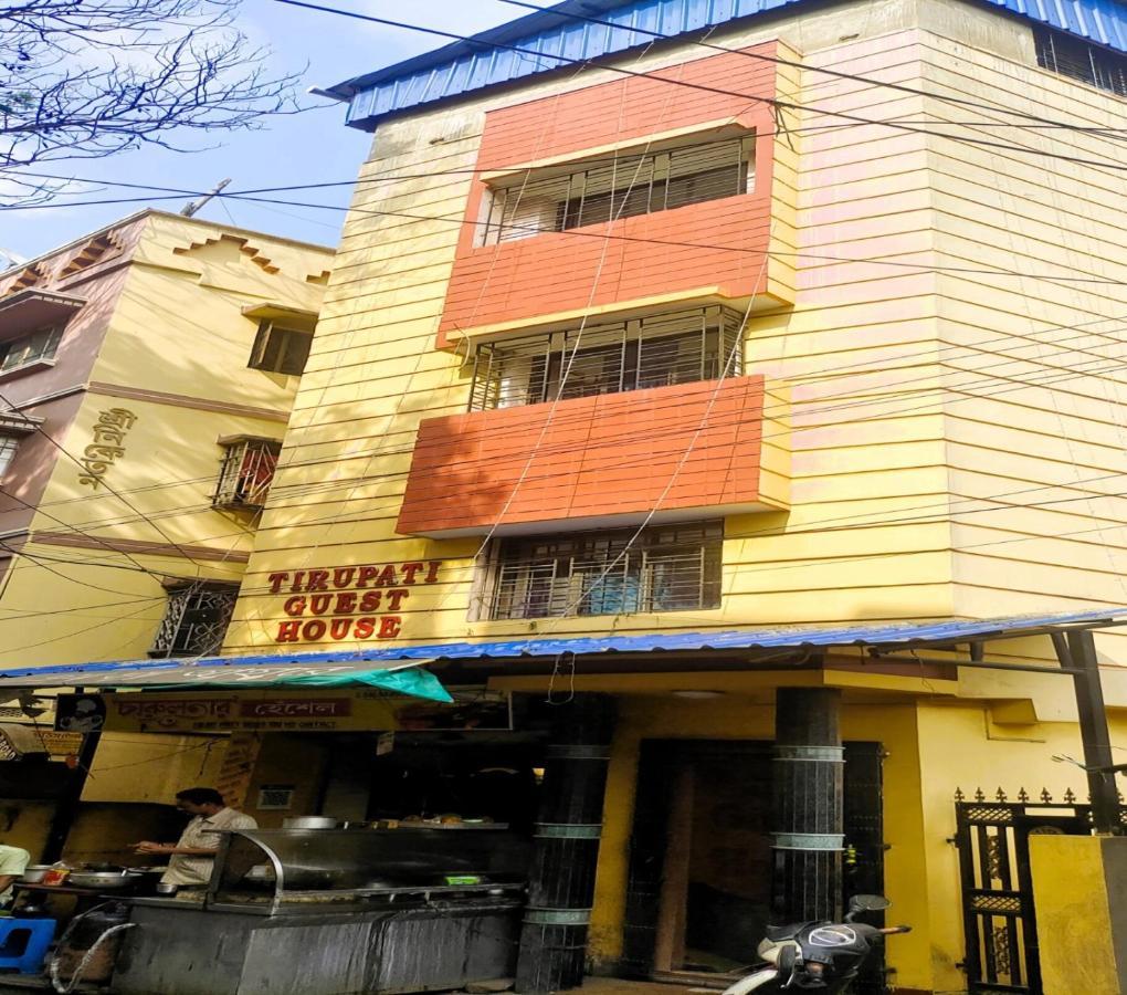 Staymaker Tirupati Guest House Calcutta Eksteriør billede