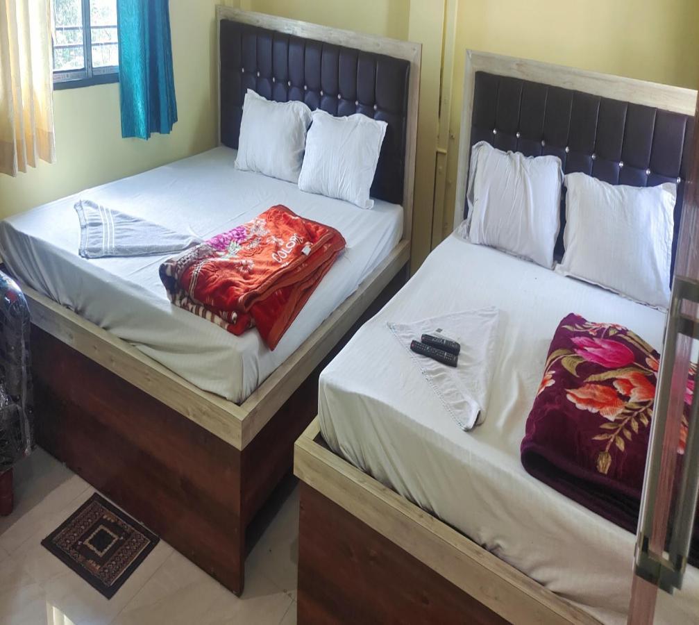 Staymaker Tirupati Guest House Calcutta Eksteriør billede